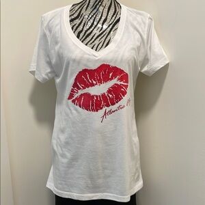 Atlantic City White T-Shirt with Red Lip Print